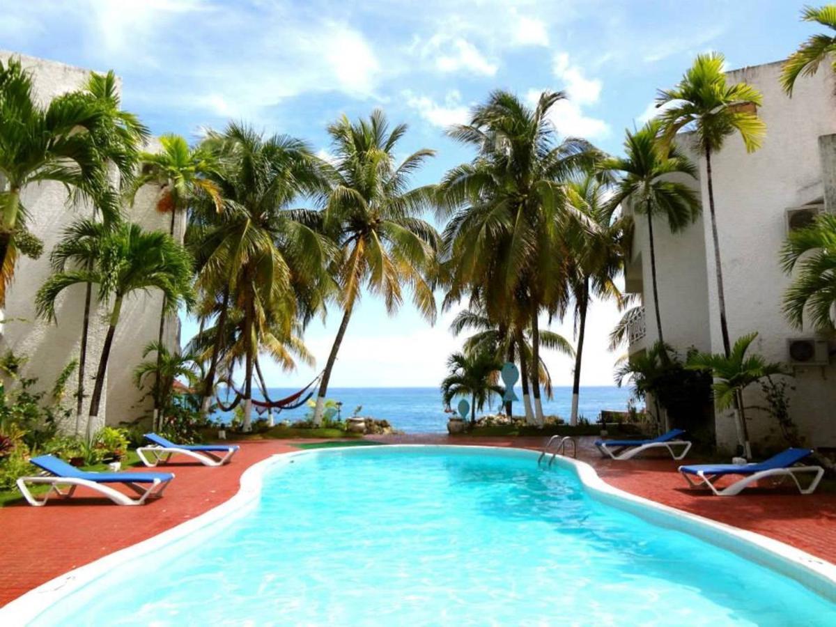 Chrisanns Paradise Suite By The Ocean - Apt#9 โอโชรีโอส ภายนอก รูปภาพ